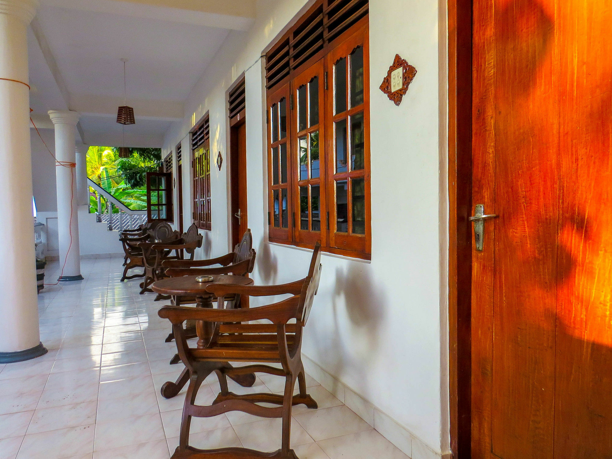 Happy Night Holiday Inn Unawatuna Exterior foto